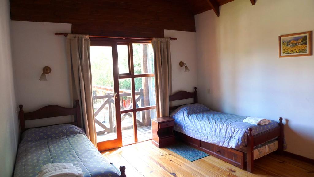 Cabanas Raimapu Villa La Angostura Rum bild